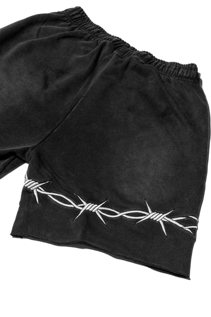 BARB WIRE SHORT